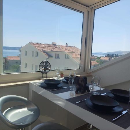 Top Floor Apartment With Sea View Kaštela エクステリア 写真