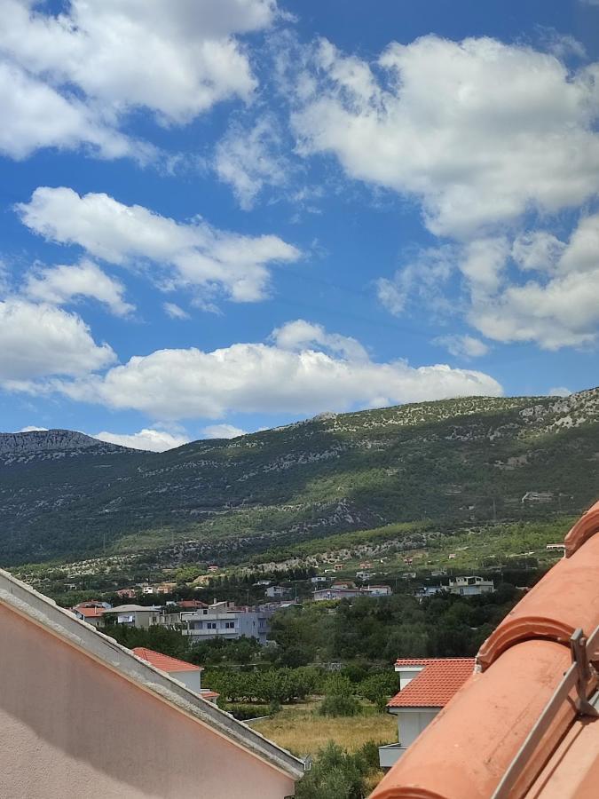 Top Floor Apartment With Sea View Kaštela エクステリア 写真