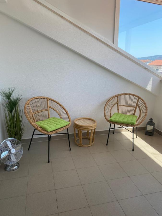 Top Floor Apartment With Sea View Kaštela エクステリア 写真